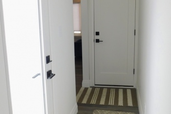 contemporary-custom-design-home-remodeling-Troy-MI-thumb_DSCN0230_1024