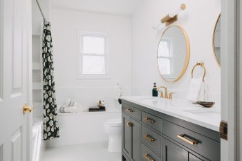 Master_Bathroom_Oak_Park_Michigan