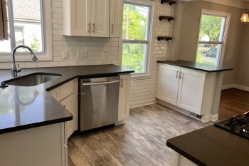 interior-exterior-ranch-home-remodeling-Royal-Oak-Michigan-Kitchen