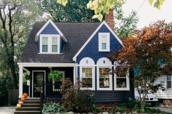 Exterior_Blue_House_Ferndale_Michigan