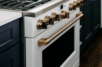 Kitchen_Oven